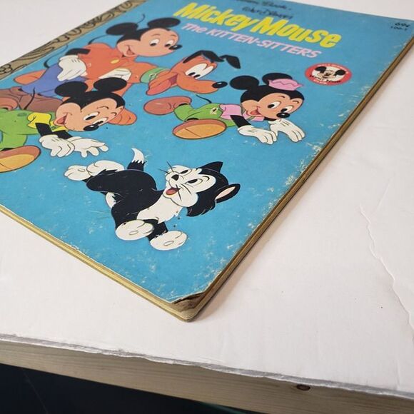 Vintage 70s Little Golden Books Mickey Mouse Blue HB Childrens Book - Picture 3 of 8